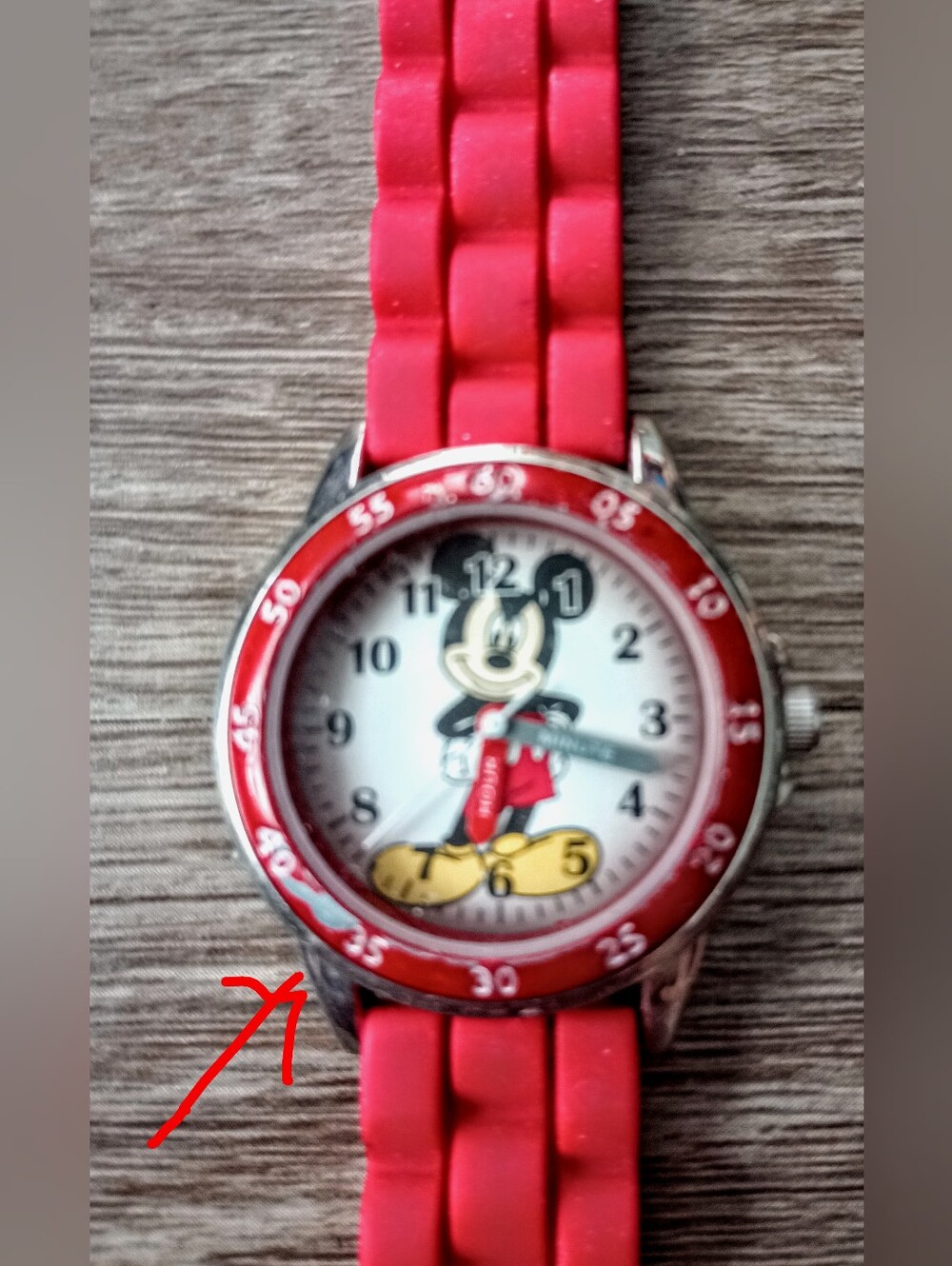 Disney Adults, Kids Mickey Mouse Red Silicone Strap Watch, Keeping Time